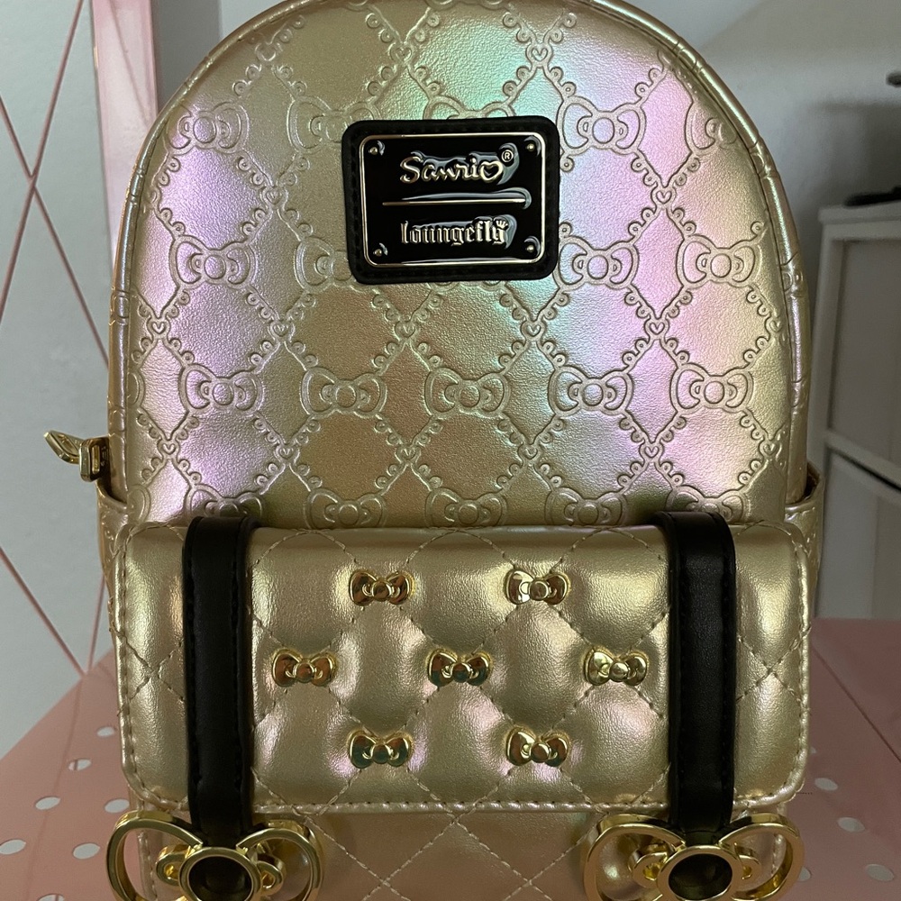 NWT Hello Kitty 50th Anniversary mini